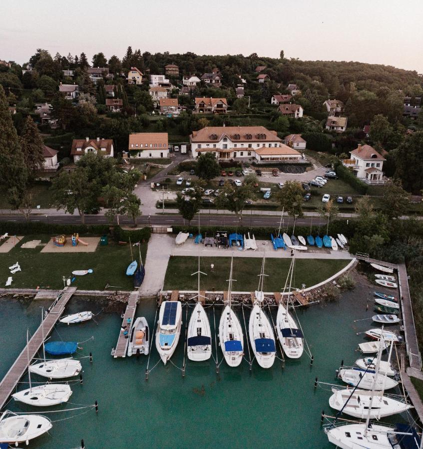 Aquilo Hotel Panorama Tihany Exterior foto
