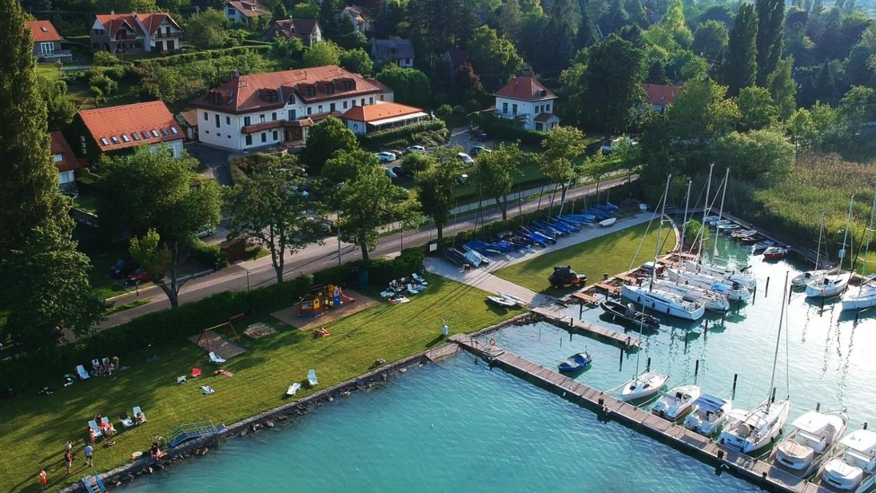 Aquilo Hotel Panorama Tihany Exterior foto