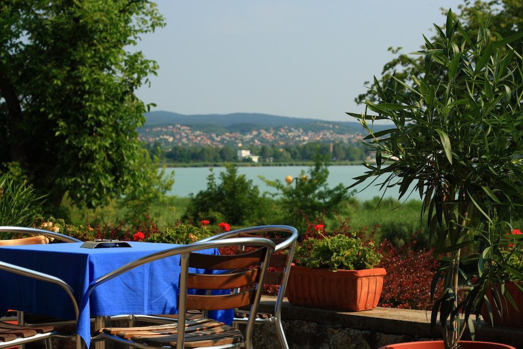 Aquilo Hotel Panorama Tihany Exterior foto